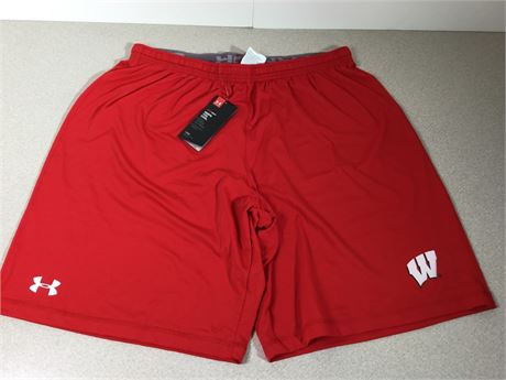 UW SWAP Online Auction - XL Wisconsin Men's Shorts [BN07]