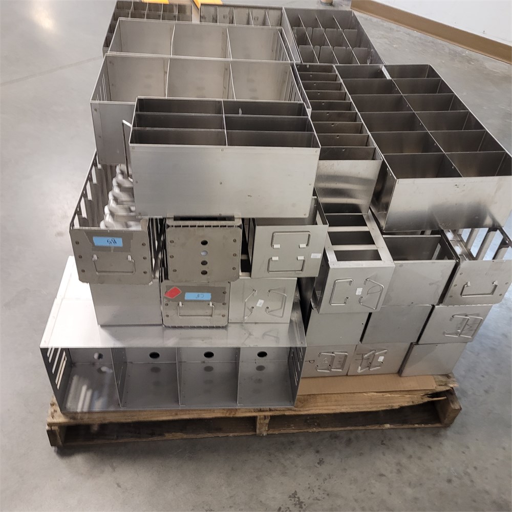 Freezer Racks Asda UW SWAP Online Auction - Lot of ~ 25 Assorted Freezer Racks (6E2)