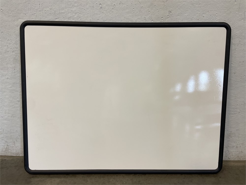UW SWAP Online Auction - Whiteboard (7C)