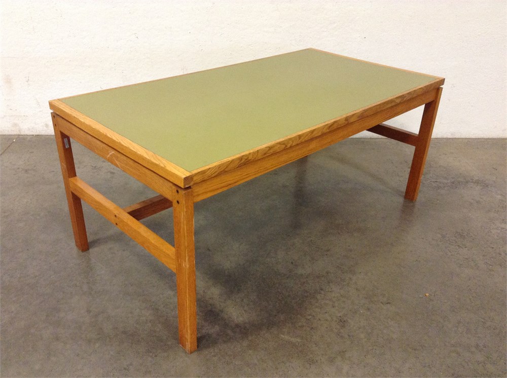 UW SWAP Online Auction - Rectangular Table