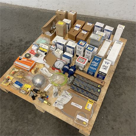 UW SWAP Online Auction - Lot of Assorted Parts and Components (7C)