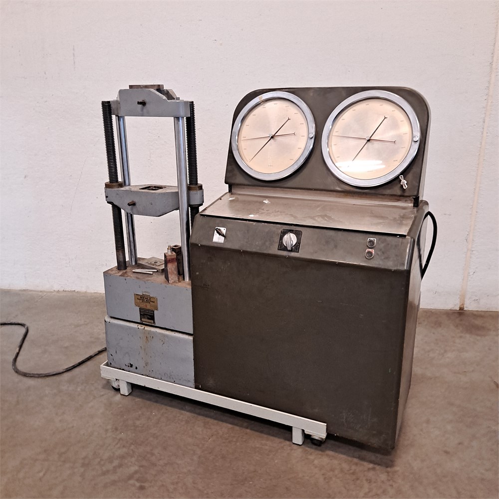 UW SWAP Online Auction - Tensile Testing Machine (E)