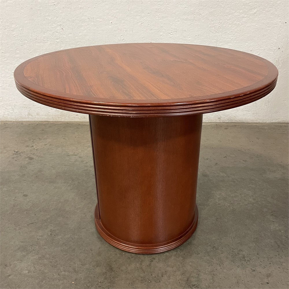 UW SWAP Online Auction - Round Table