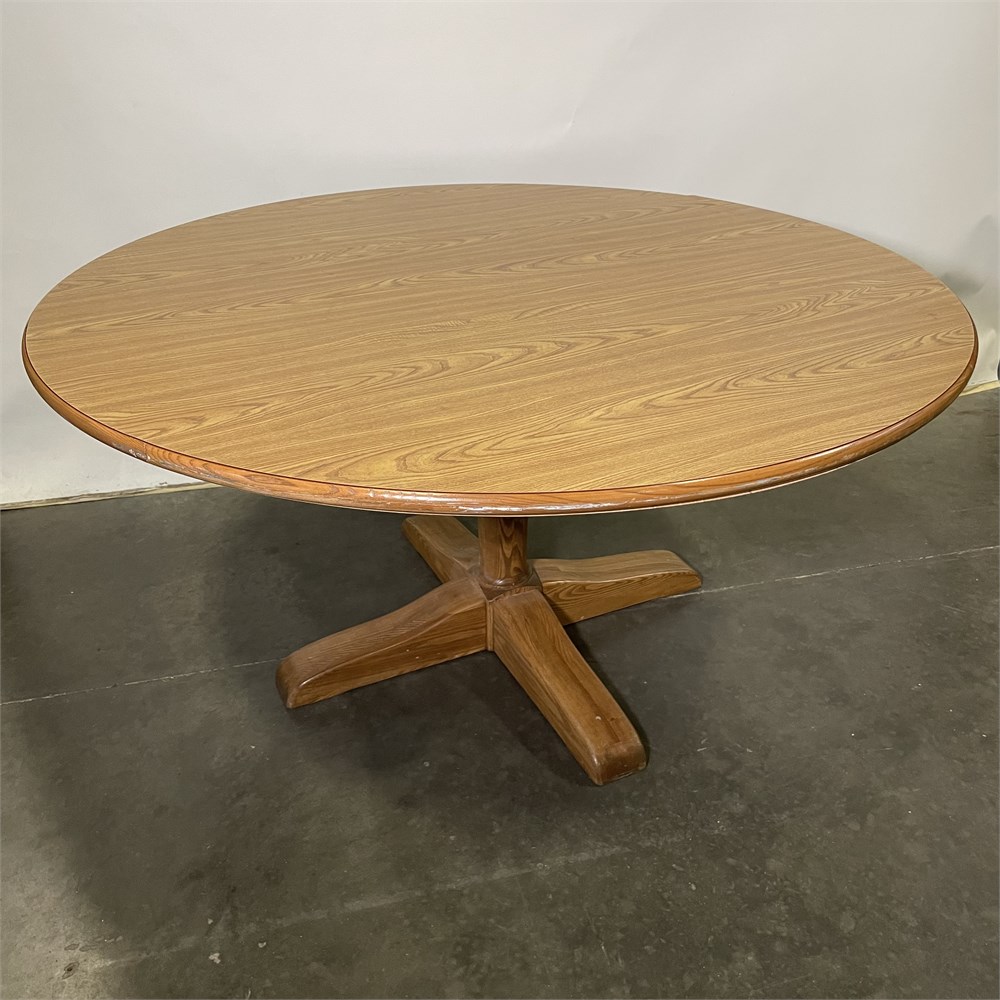 UW SWAP Online Auction - Round Table (N)